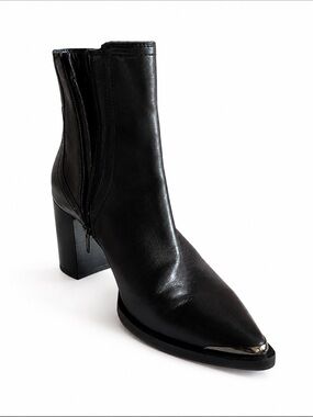 Bronx Black Leather Ankle Boots Silver Metal Toe Cap Pointed Toe  40/9